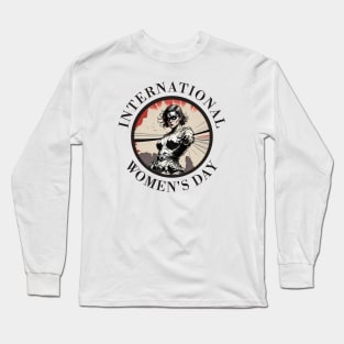 International Women’s Day march 2023. THE BEST MOM EVER FINE ART VINTAGE STYLE OLD TIMES Long Sleeve T-Shirt